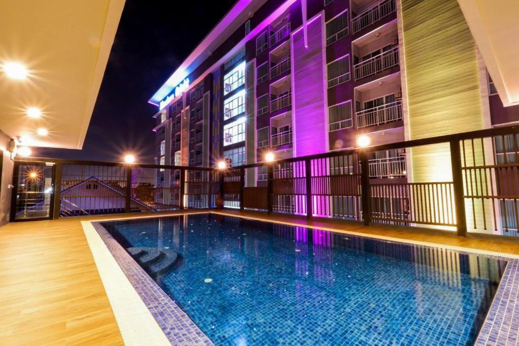 Modernbright Laemchabang Aparthotel Bang Lamung Exterior photo